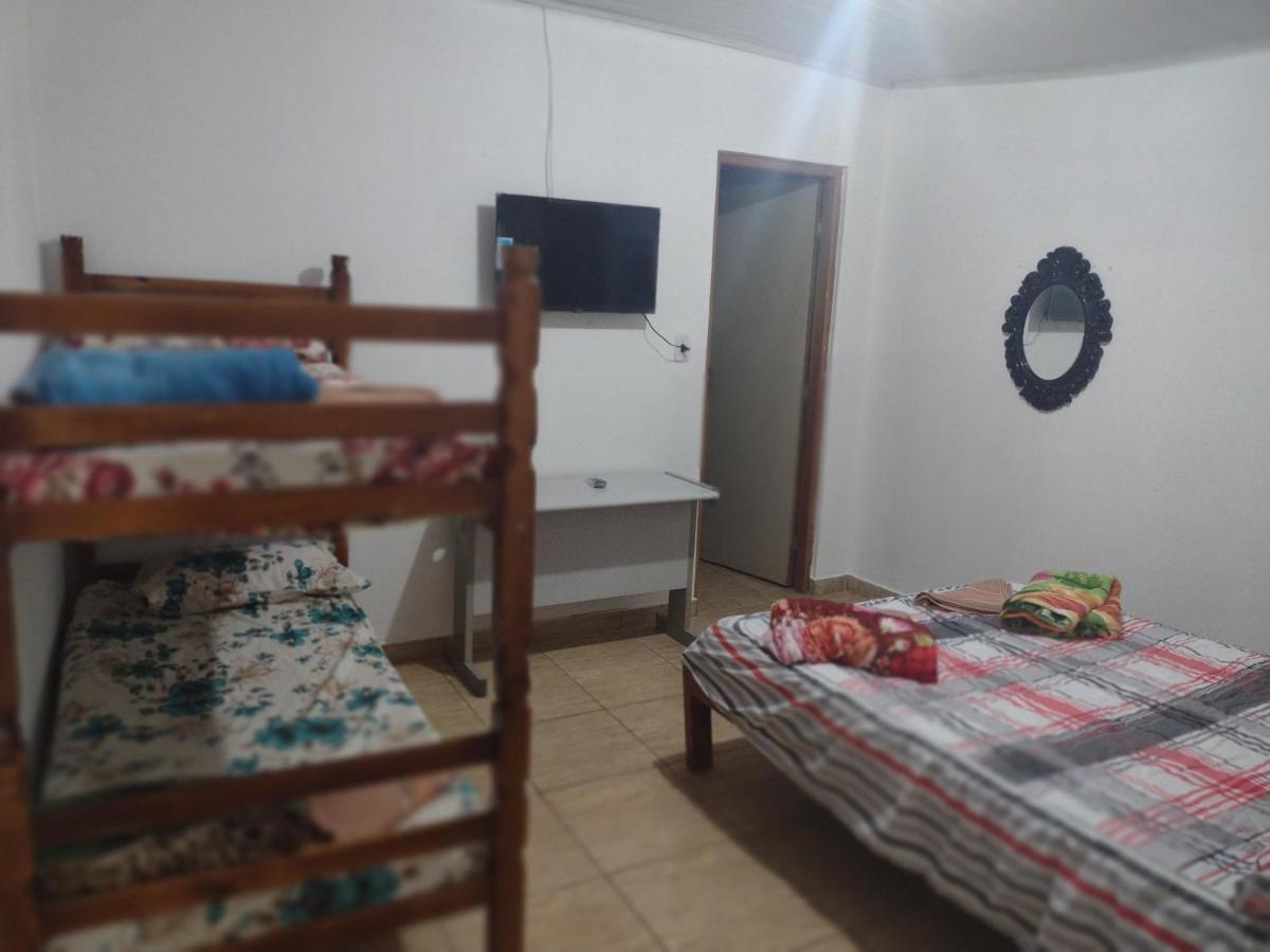 דירות גוארטינגואטה Kitnet Completa מראה חיצוני תמונה